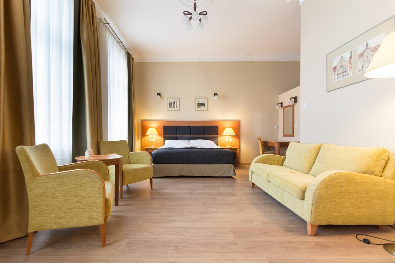 Brass Suites Lodz (Lodz)
