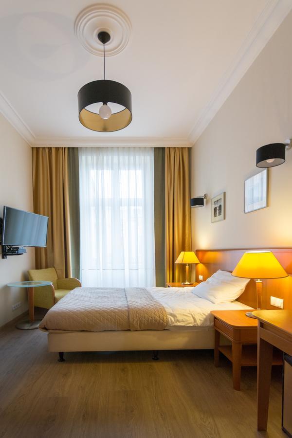 Brass Suites Homestay