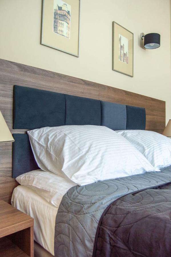 Brass Suites Homestay Lodz (Lodz)
