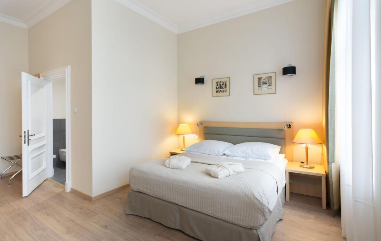 Brass Suites Homestay